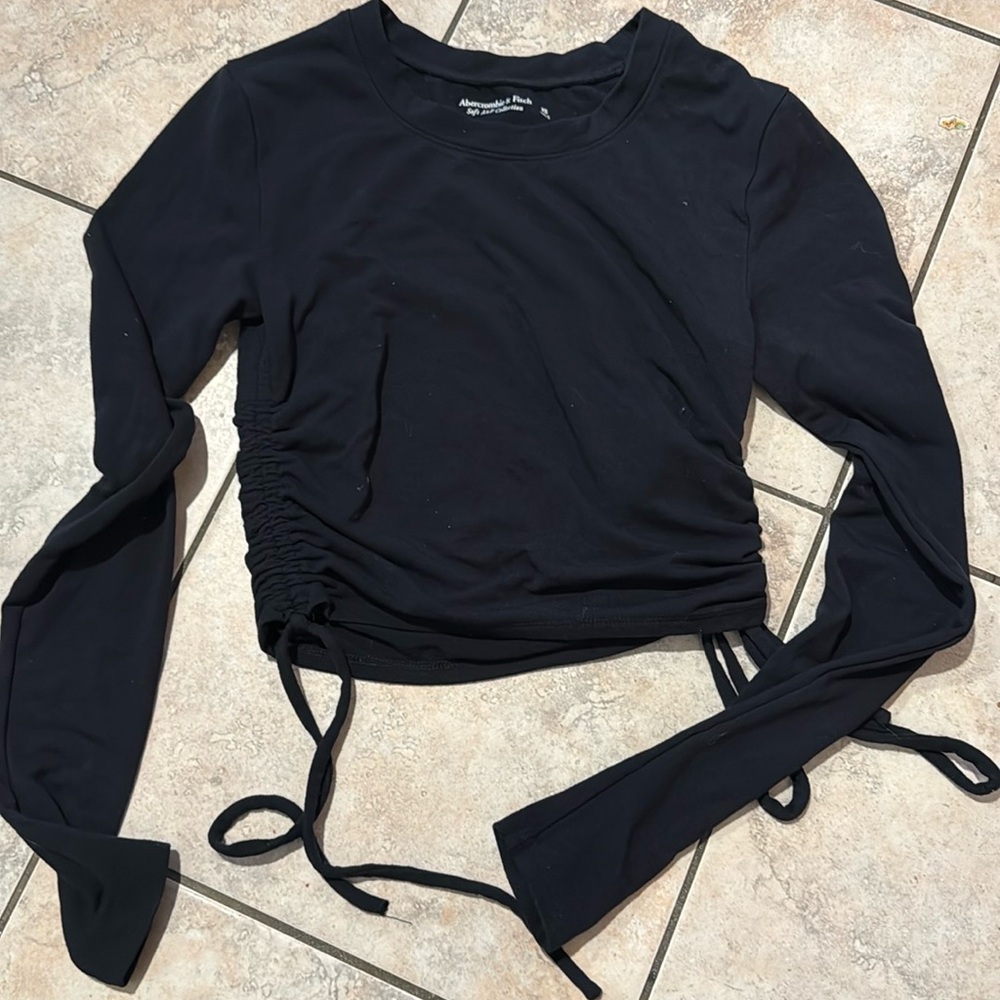 Abercrombie and Fitch top